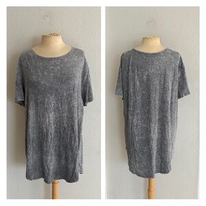 ❤️$10 NOBO gray acid wash tee